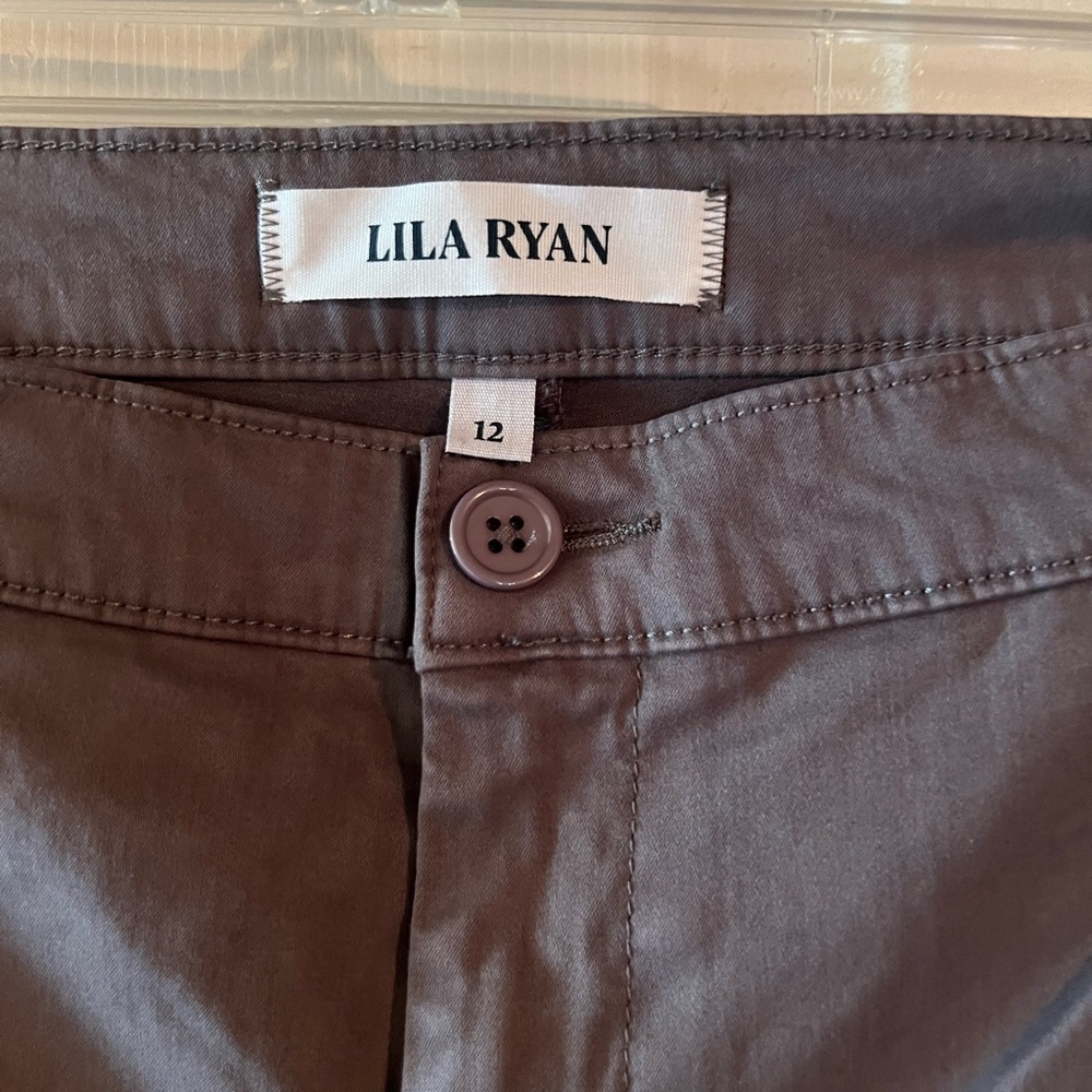 Lila Ryan stretch pants - very comfortable